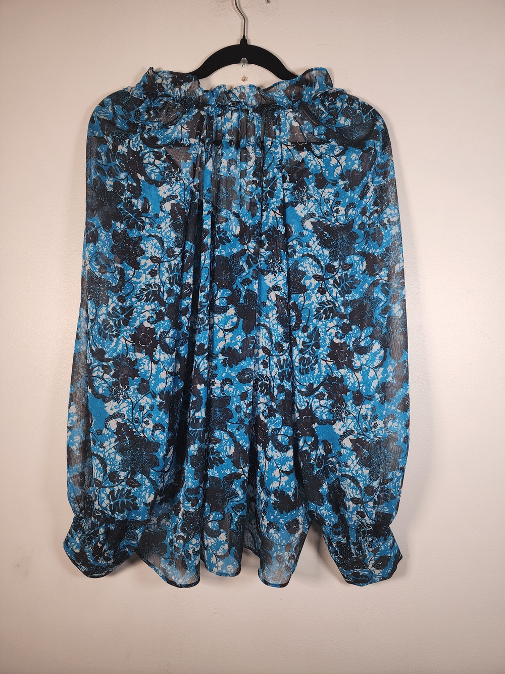 Anthropologie Blue Floral Sheer V-Neck Blouse - Picture 5 of 8